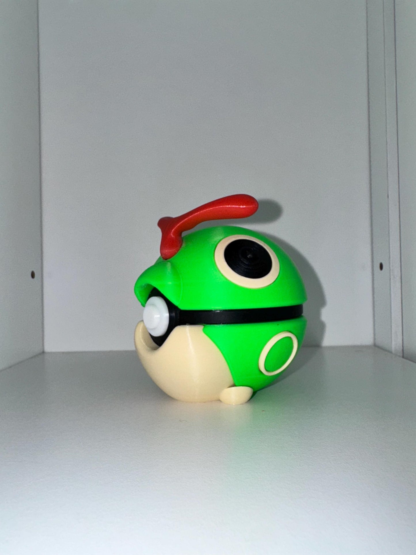 Caterpie Inspired Pokéball | 3D Printed Bug Type Pokémon Display | Custom Handmade Poké Ball Gift